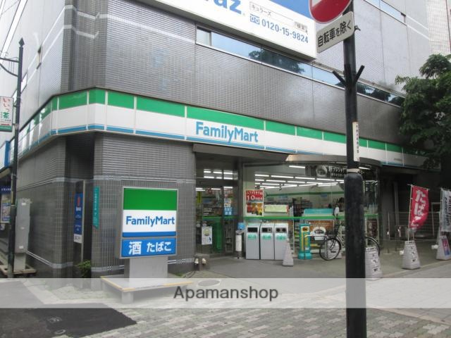 コンビニ　ファミリーマート（コンビニ）まで120m