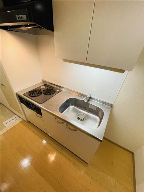 キッチン　他部屋参考写真となります。