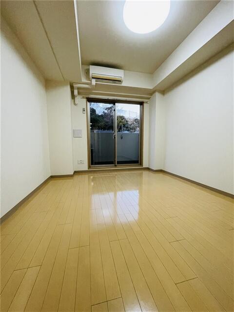 居室・リビング　他部屋参考写真となります。