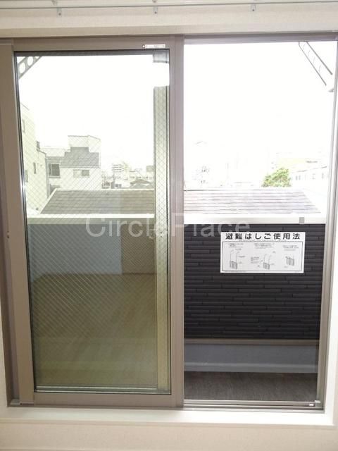 バルコニー　南向き！