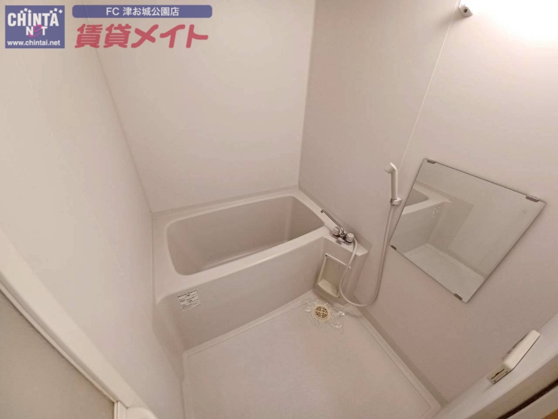 バス・シャワールーム　別部屋参考写真です