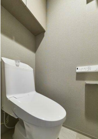 トイレ　清潔感のあるトイレです