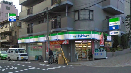 コンビニ　ファミリーマート 上町一丁目店（コンビニ）まで390m