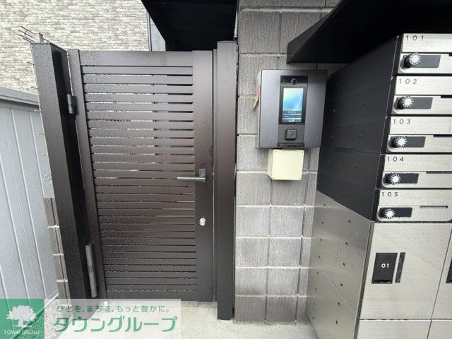MELLAS鳩ヶ谷IIの外観写真