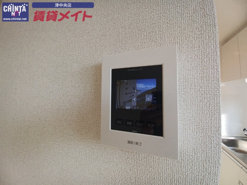 セキュリティ　同型参考写真