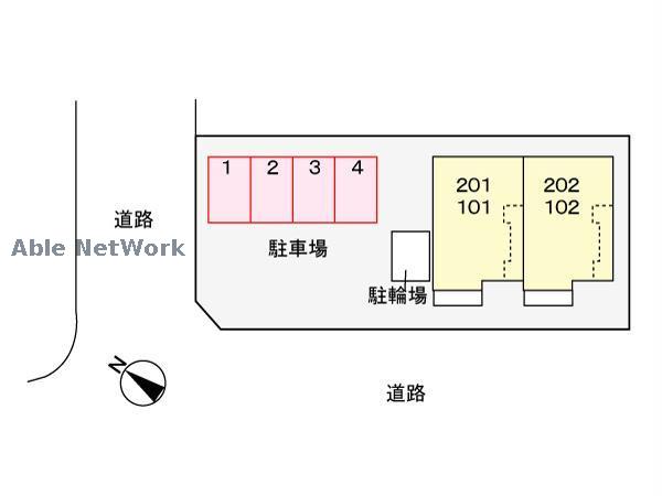 駐車場　駐車場