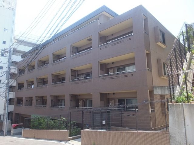 建物外観　下落合駅まで徒歩３分の物件