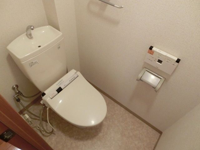 トイレ　ウォシュレットトイレ