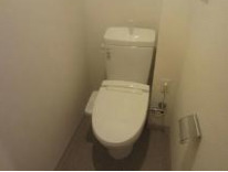 トイレ　※別部屋の参考写真です。