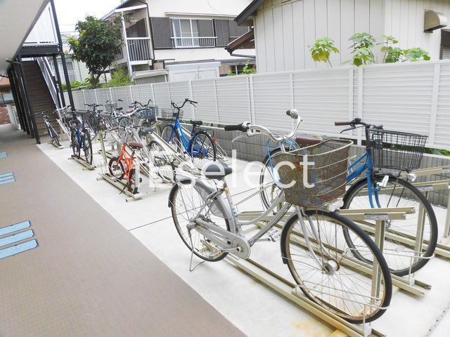 駐車場　敷地内駐輪場