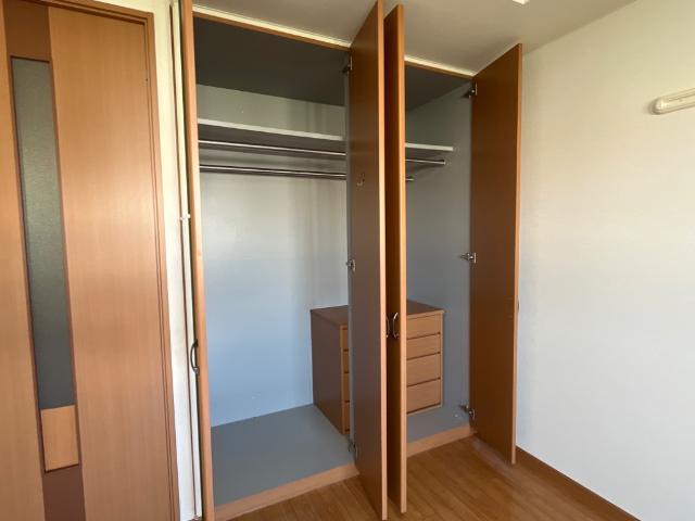 収納　クローゼット