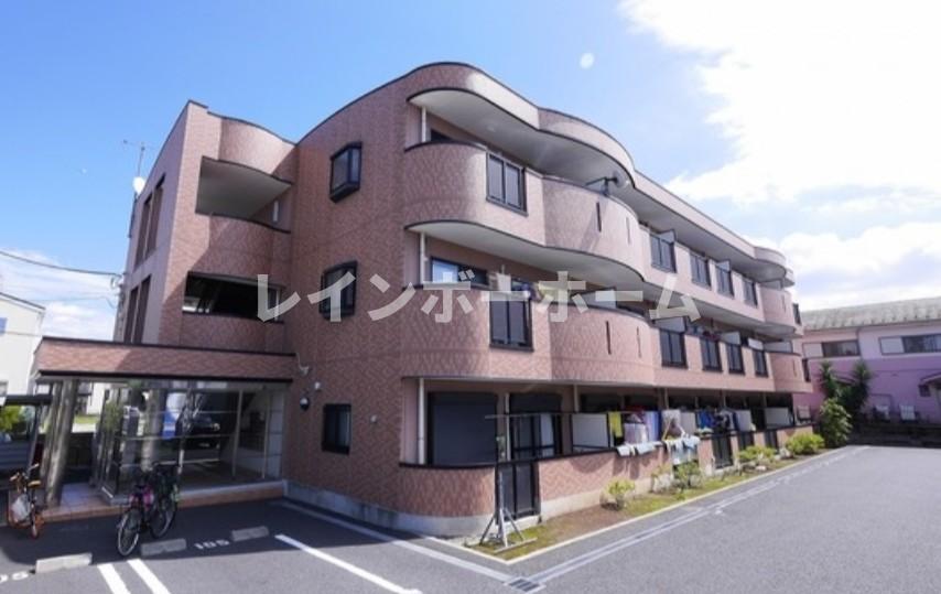 建物外観　落ち着いた雰囲気の外観です