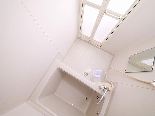 バス・シャワールーム　お風呂です