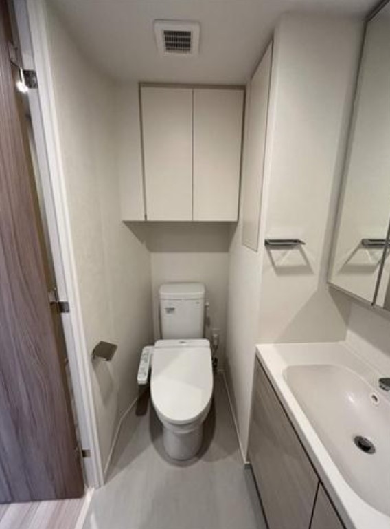 トイレ　※別部屋参考写真
