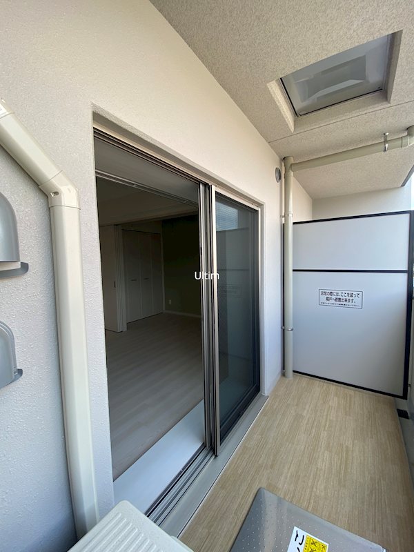 バルコニー　別のお部屋の写真ですが参考までに