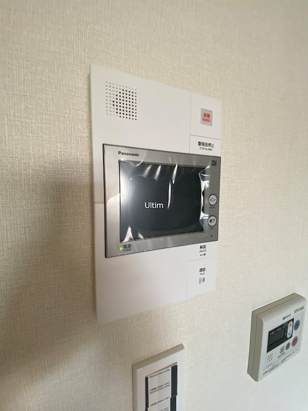 セキュリティ　別のお部屋の写真ですが参考までに