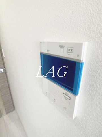 セキュリティ　モニター付きインターホンです。