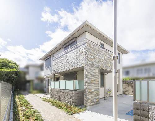 建物外観　積水ハウス施工の賃貸住宅です。