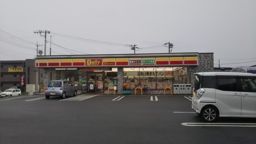 コンビニ　デイリーヤマザキ甲府敷島山の手通り店（コンビニ）まで75m