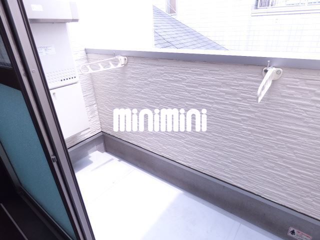 バルコニー　隣から全く見えないベランダです