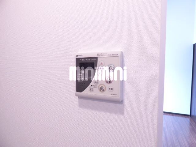 その他設備　給湯リモコン