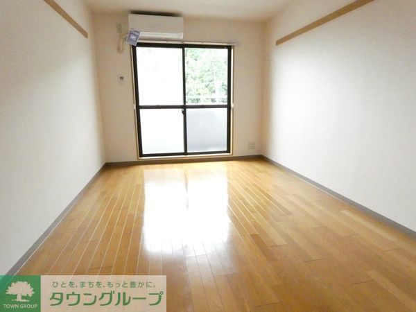 居室・リビング　★お部屋探しは株式会社タウンハウジング東京まで★