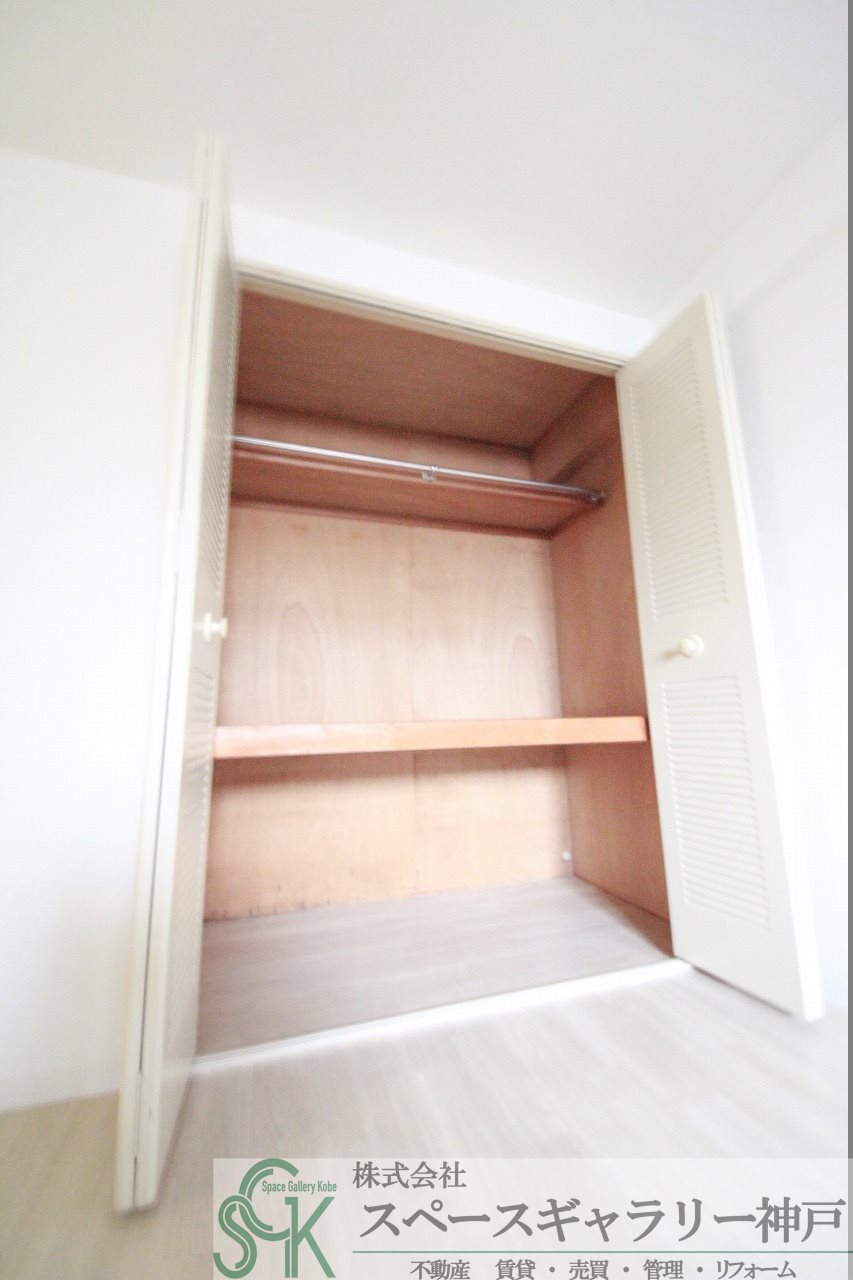 収納　※同じ間取りの別のお部屋のお写真です ※色味仕様が異なる場合