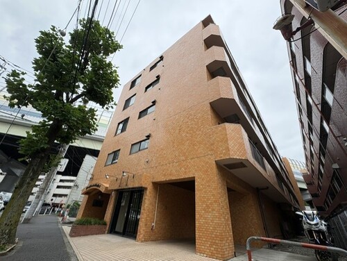 建物外観　建物外観（別角度）　※2026年6月の写真