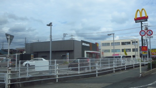 飲食店　マクドナルド防府新田店（飲食店）まで1018m