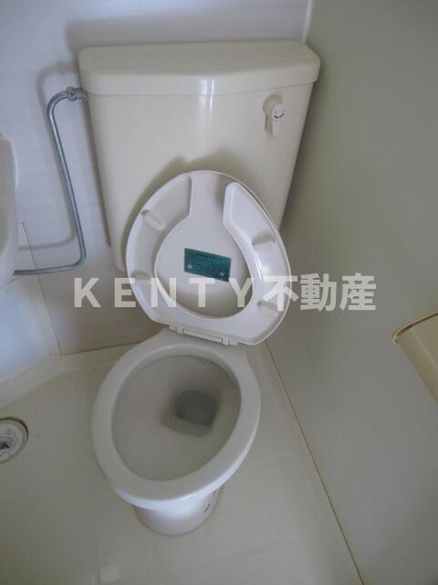トイレ　清潔感のあるトイレです