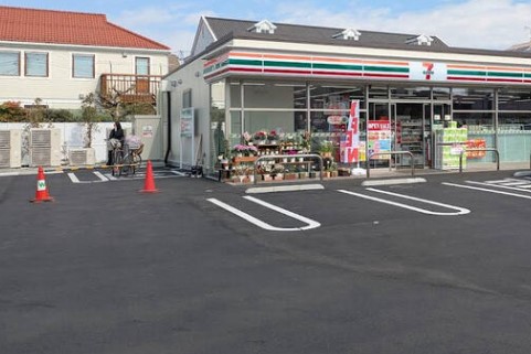 コンビニ　セブンイレブン世田谷上用賀6丁目店（コンビニ）まで230m