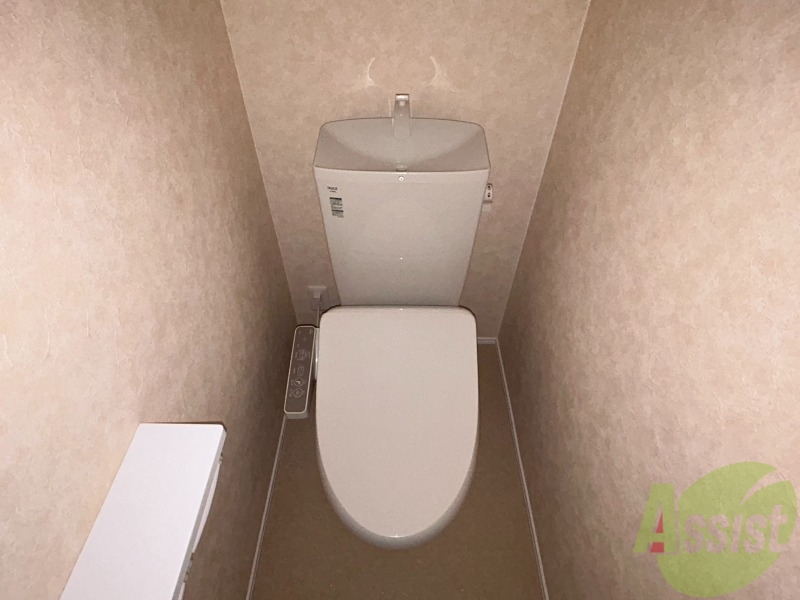 トイレ　トイレにはウォシュレット機能が付いています。