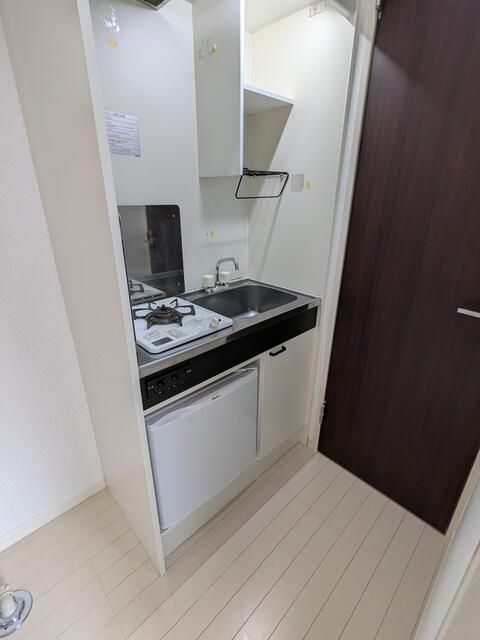 キッチン　※別部屋参考写真