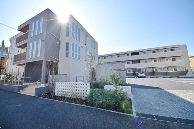 建物外観　★大手ハウスメーカー施工の建物です★