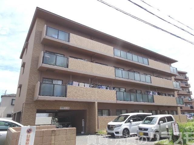 建物外観　バルコニー南向き♪