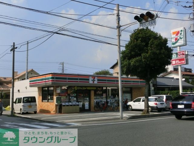コンビニ　セブンイレブン（コンビニ）まで70m