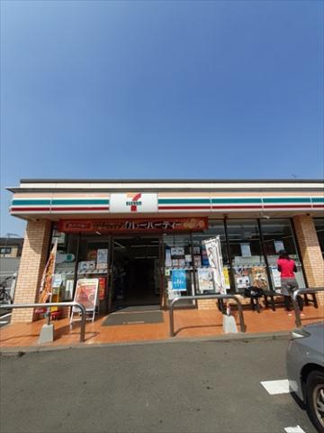 コンビニ　セブンイレブン　狛江水道道路店（コンビニ）まで1100m