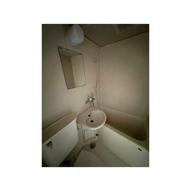 バス・シャワールーム　※別部屋参考写真
