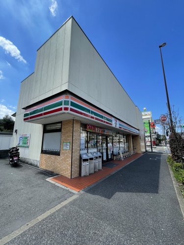 コンビニ　セブンイレブン 板橋志村３丁目店（コンビニ）まで213m