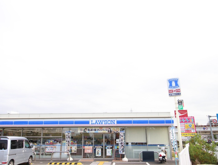 コンビニ　ローソン（コンビニ）まで500m