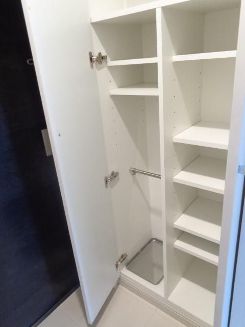 玄関　シューズＢＯＸ