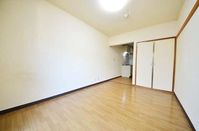 その他部屋・スペース　★６帖の洋室★