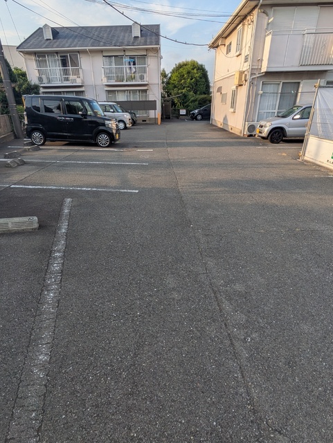 駐車場　駐車場要空確認