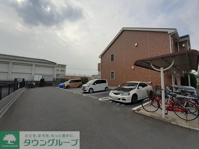駐車場　駐車場