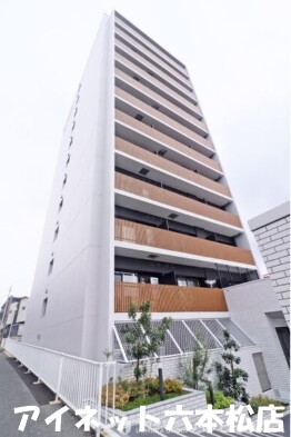 建物外観　最寄り駅徒歩3分圏内の人気デザイナーズマンションです