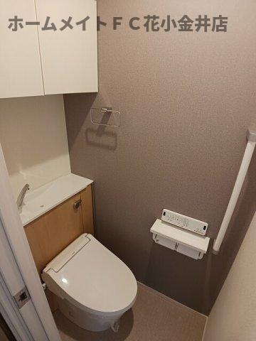 トイレ　トイレもきれいです