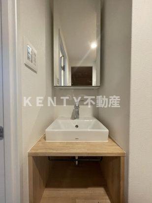 洗面設備　独立洗面化粧台付き