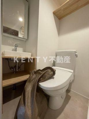 トイレ　落ち着いたトイレです