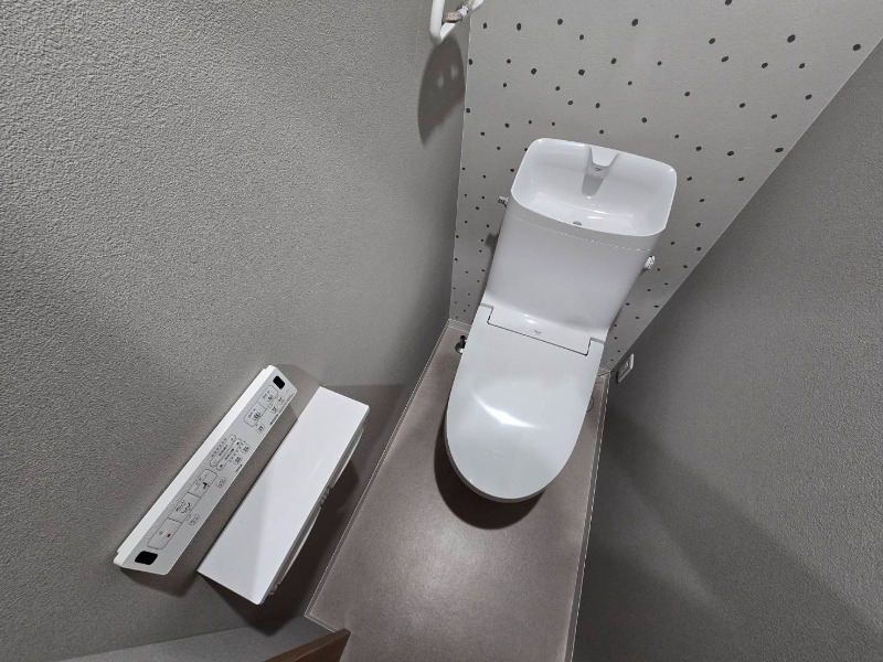 トイレ　トイレです。ウォシュレット付を探している方、おすすめです！