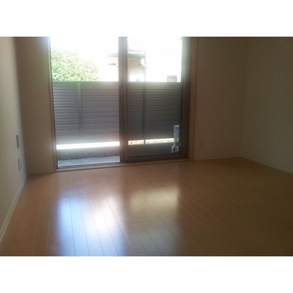 居室・リビング　居室※別部屋参考写真